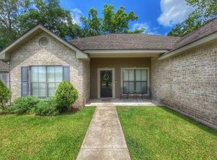 17517 Milan Dr, Hammond, LA 70403