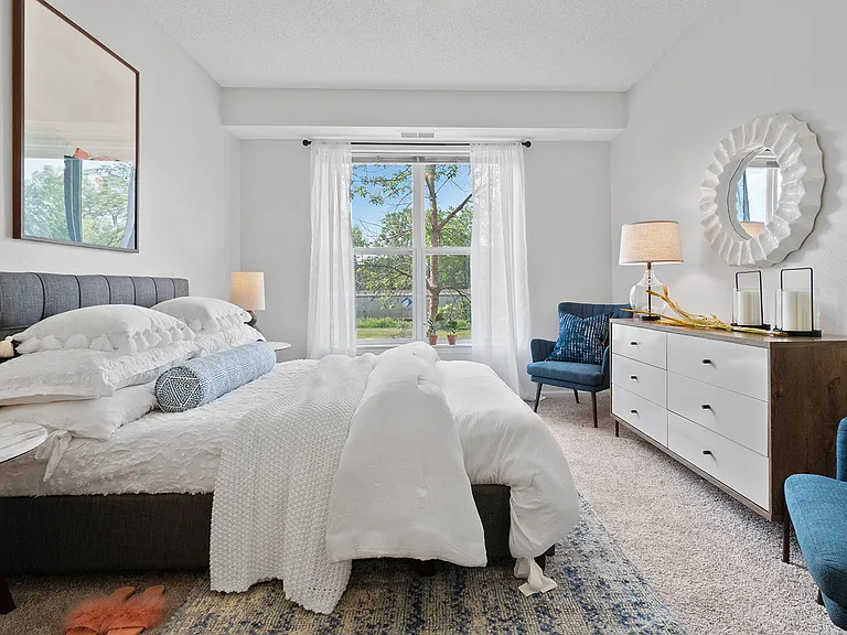 The Landings at Silver Lake Village — Photo 49