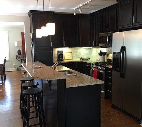 4th image of 3691 Shirlwood Ave