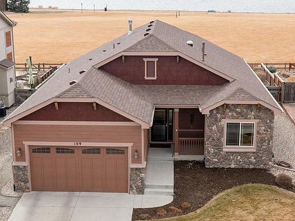 3rd image of 109 Veronica Dr