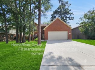 11915 Cottonwood Ln, Cypress, TX 77429