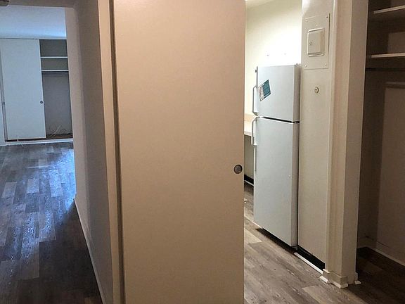 3rd image of 604-36 S Washington Sq #310