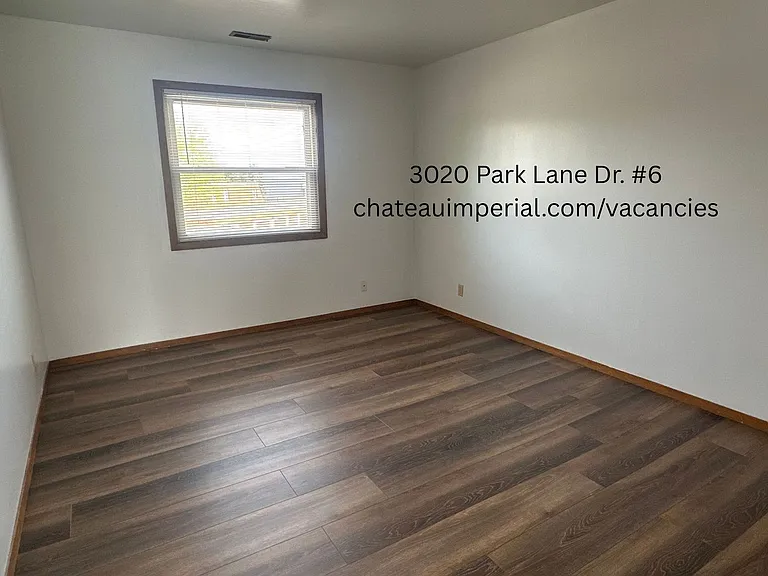 3020 Park Lane Dr — Photo 7