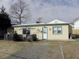 423 Bay Ave, Somers Point, NJ 08244