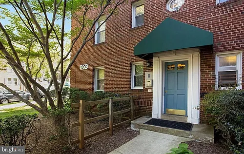 4000 Beecher St NW #101 Photo 1