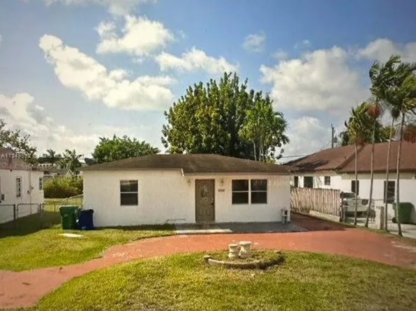 6438 SW 23rd St, Miami, FL 33155