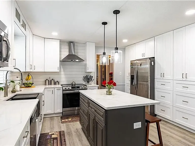 2599 Hickory Cv SW — Photo 12