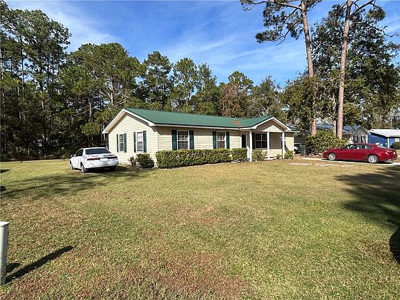 4th image of 103 N Palm Dr