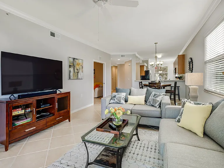 10275 Heritage Bay Blvd #711 — Photo 5