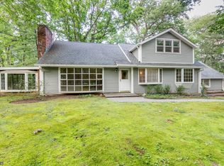 40 Glenwood Dr, Montville, NJ 07045