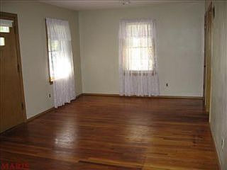 5th image of 2421 E Milton Ave