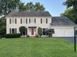 432 Whitney Dr, Barrington, IL