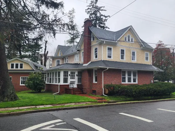 127 State St, Glassboro, NJ 08028