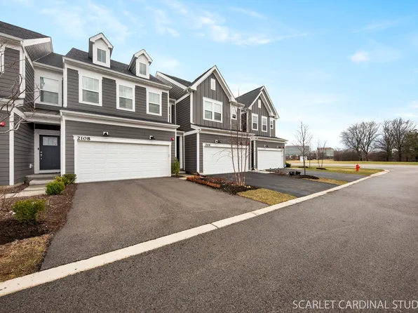 2108 Weatherbee Ln, Naperville, IL 60563