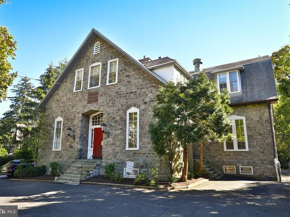 400 Greenwood Ave, Wyncote, PA 19095