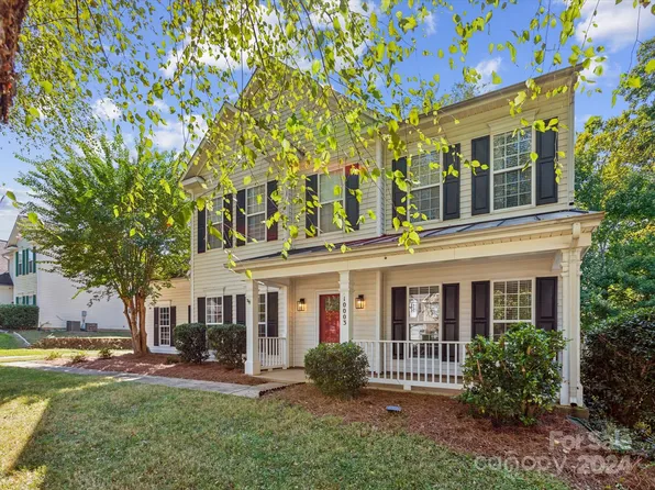 10003 Spring Park Dr, Charlotte, NC 28269