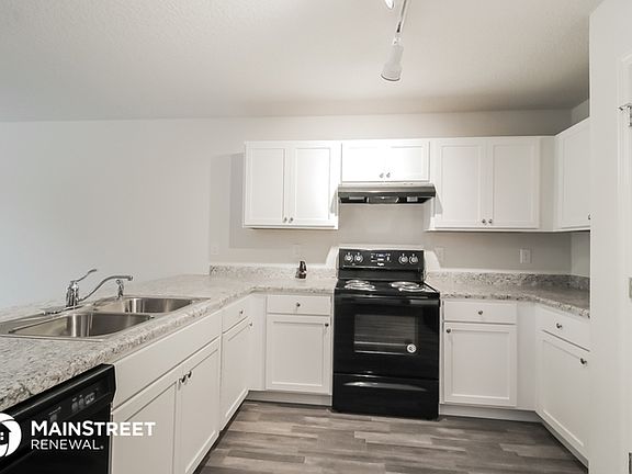 5th image of 258 Gladiola Ct