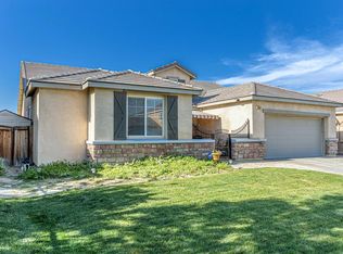 3023 Desert Moon Ave, Rosamond, CA 93560