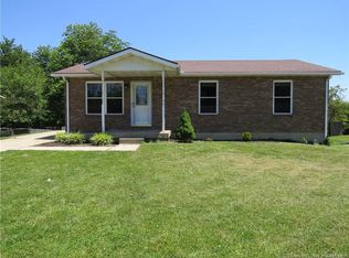 401 Officers Ln, Henryville, IN 47126