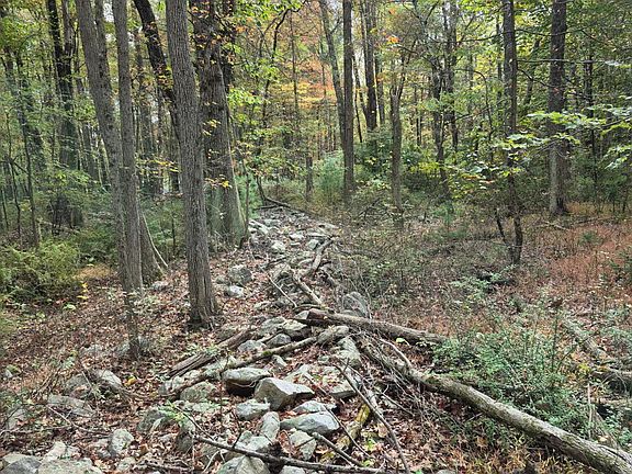 5th image of Millheim Rd