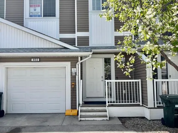 800 E Yankee Valley Blvd SE #602, Airdrie, AB T4A 2L2