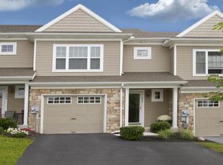 306 Millstone Dr, Mountville, PA 17554