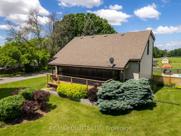 257 Elmbrook Rd, Prince Edward County, ON K0K 2T0