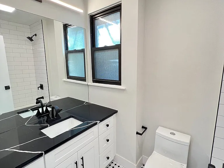 48 Bright St #4 — Photo 21