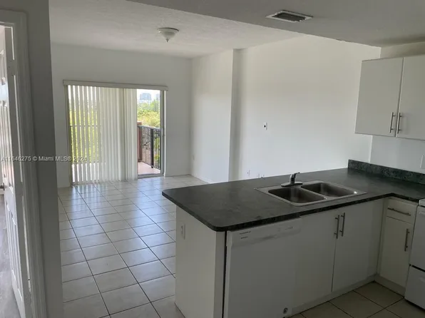 3410 Coral Way APT 607, Miami, FL 33145