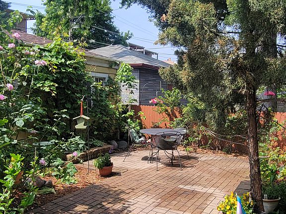 2nd image of 1419 W Hollywood Ave #4