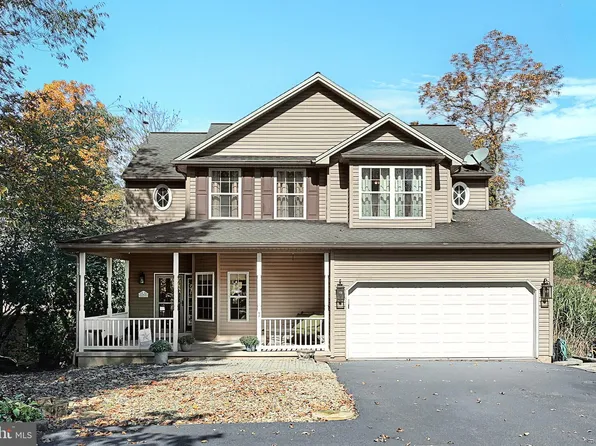 7 Bragg Dr, East Berlin, PA 17316