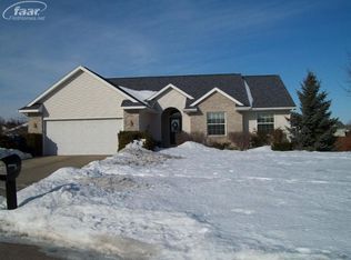 4176 Red Oak Ln, Swartz Creek, MI
