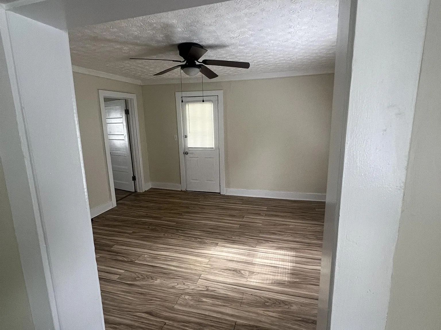 121 West Forrest Avenue - 1 — Photo 2