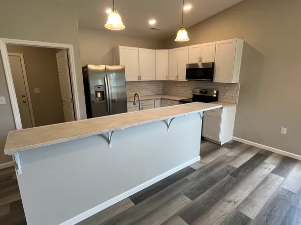118 Burgundy Dr, Union, OH 45322