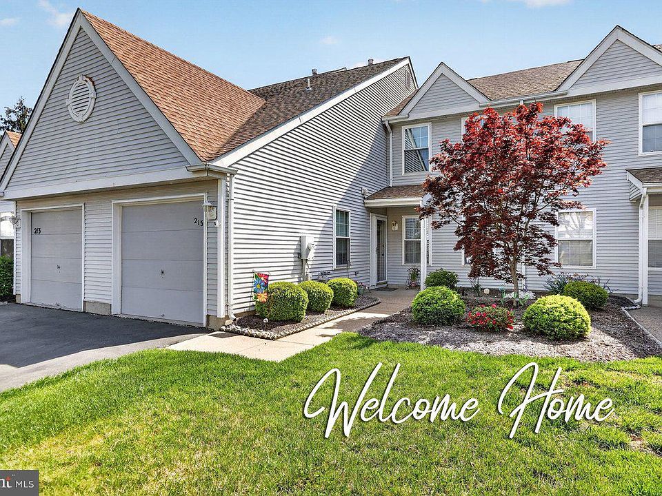 1st image of 215 Birch Hollow Dr