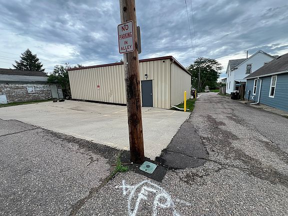 Back parking