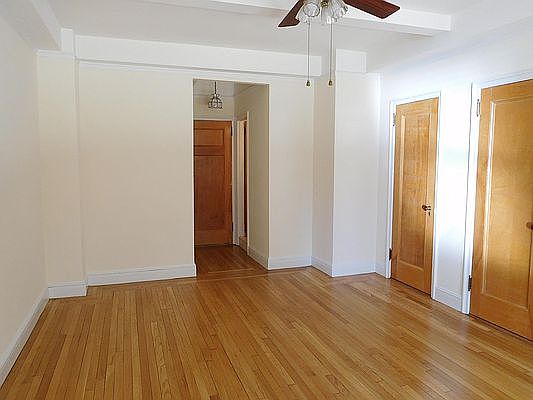 4th image of 243 W End Ave APT 202
