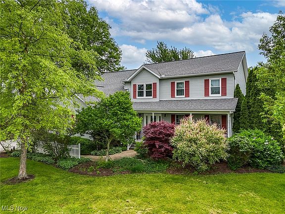 3rd image of 111 Township Road 581