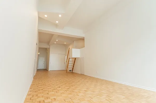 Rented by EastMark Realty | media 14