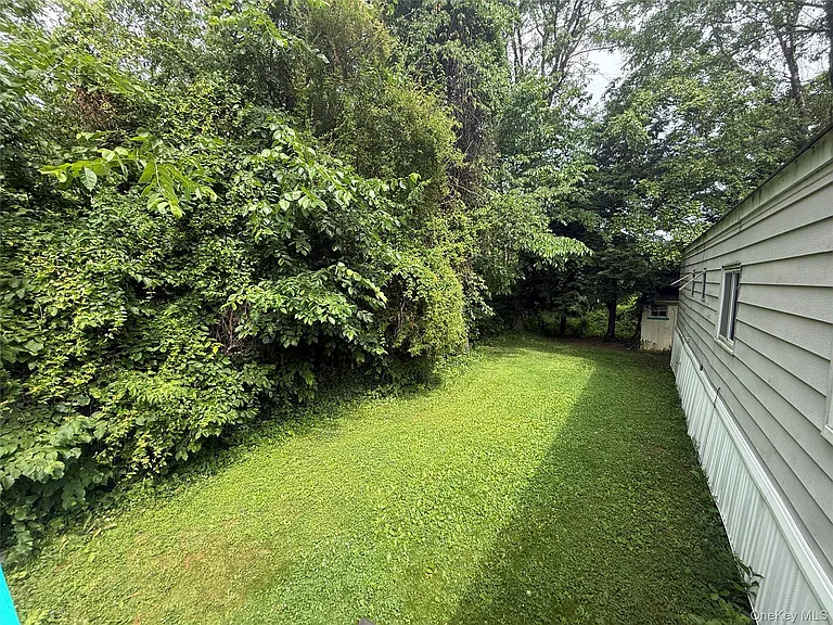 20 Tanglewood Park Dr — Photo 12