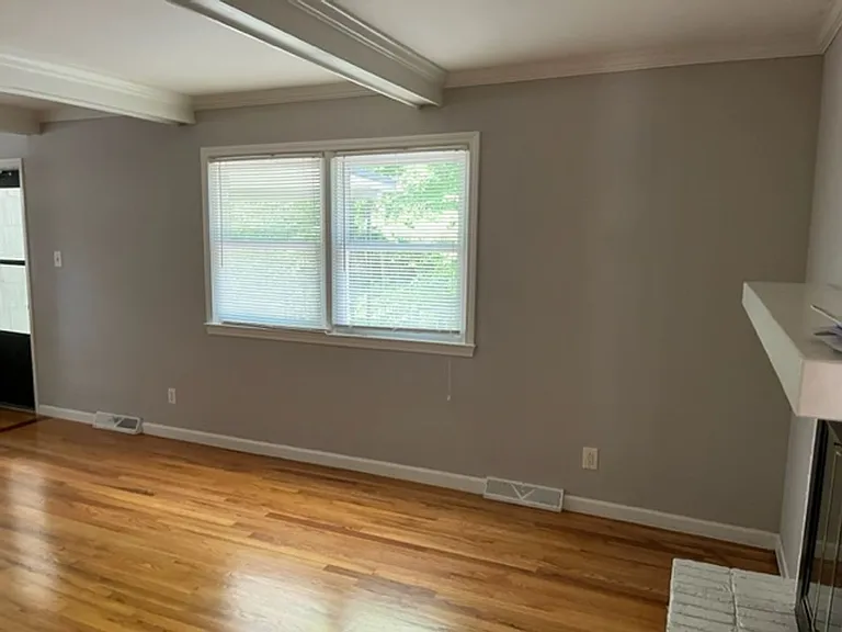 1502 Lafayette Ct — Photo 5