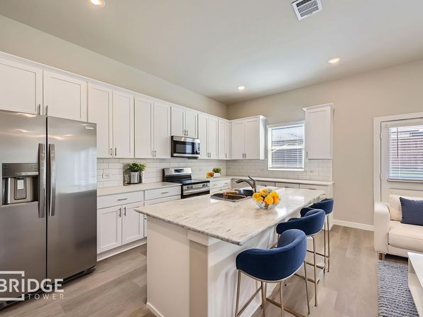 933 Jacquelyne Dr