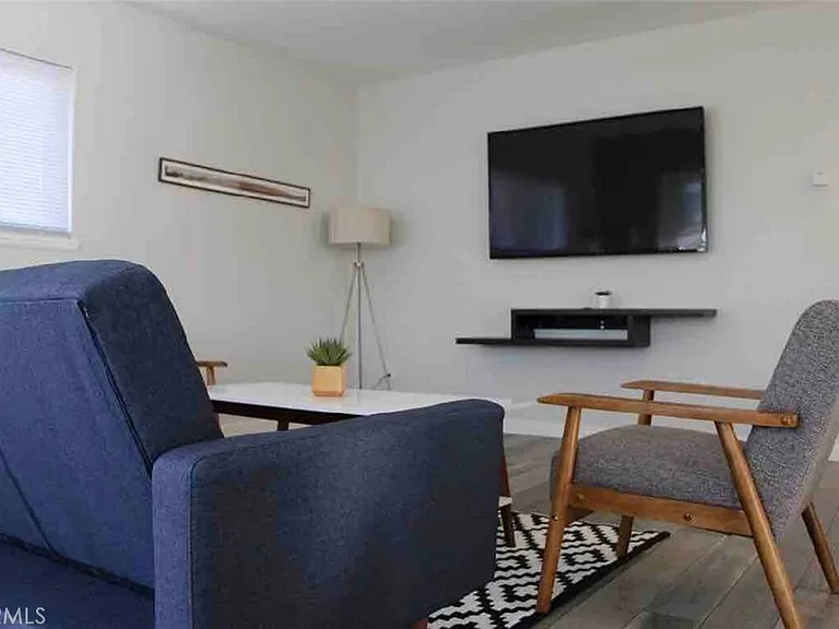 34611 Calle Rosita #B — Photo 3