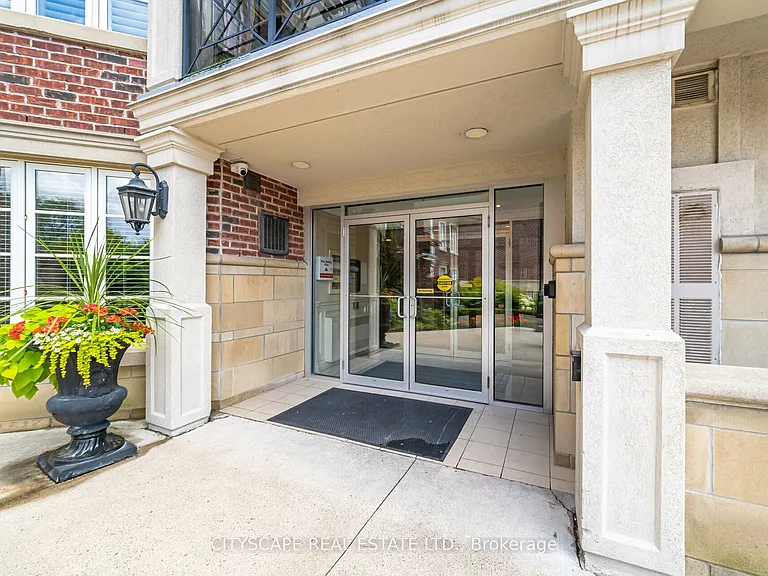 3351 Cawthra Rd #321 — Photo 4