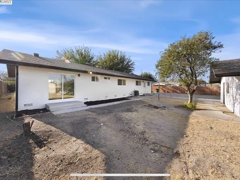 3066 N Corral Hollow Rd — Photo 16