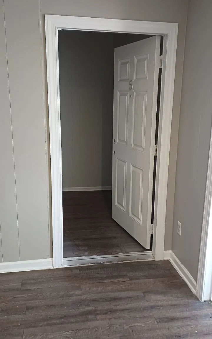 1 bed, 700 sqft, $700 — Photo 3