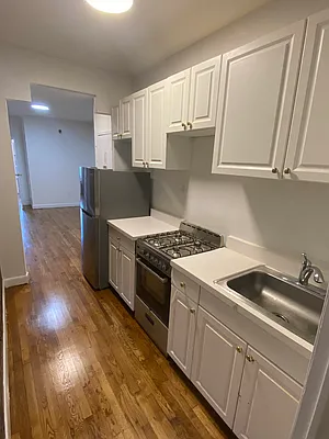 Rented by MOTION New York | media 8
