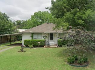 527 S 4th St, Midlothian, TX 76065