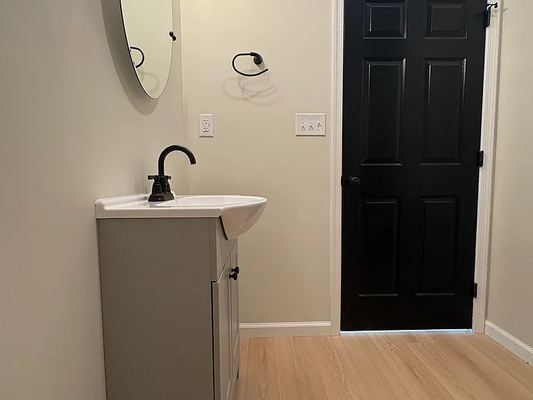 2632 Hydraulic Rd — Photo 17