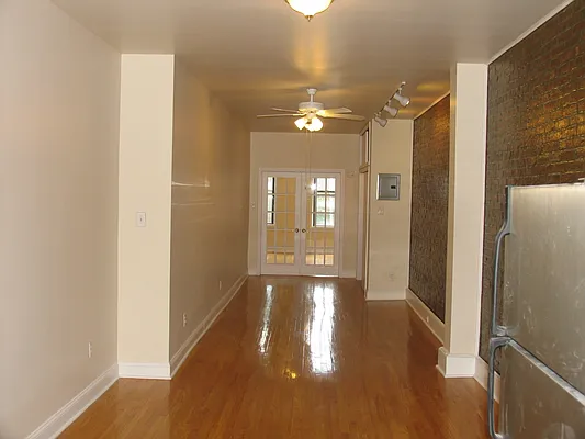 Rented by Rapid Realty Cobble Hill | media 14